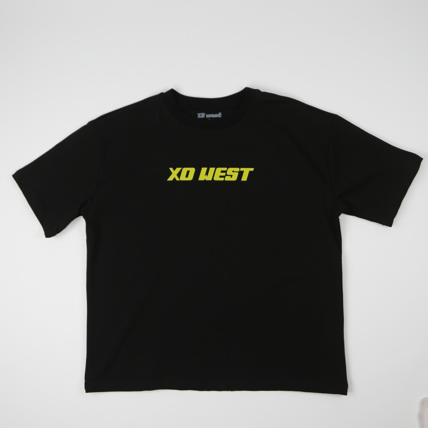 XO WEST PERGAMON  T-SHIRT